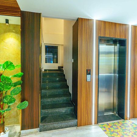 Treebo Elmas Grand Hotel Bangalore Exterior foto