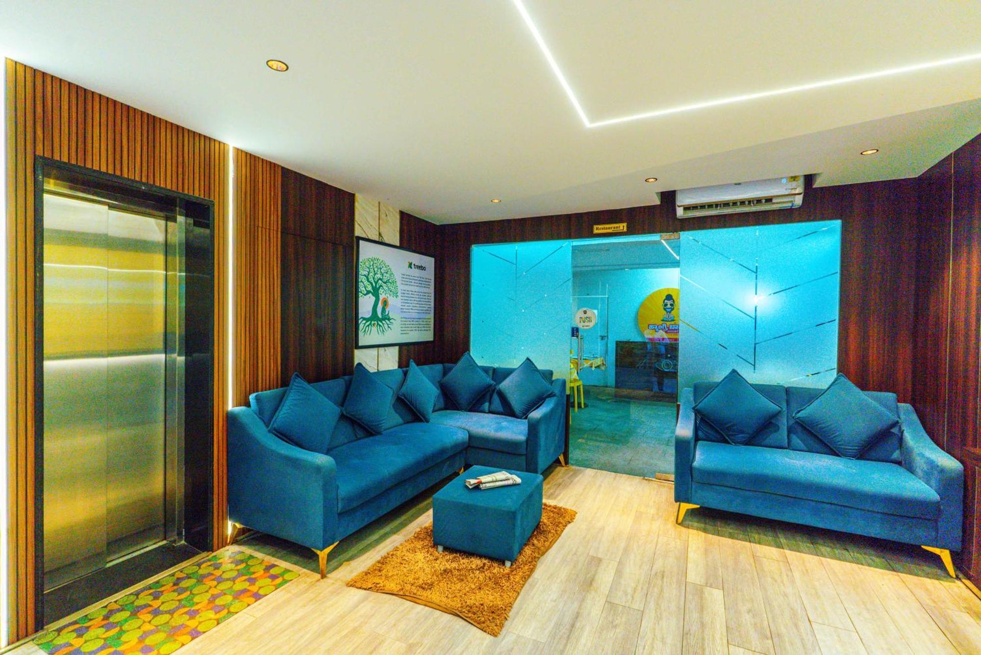 Treebo Elmas Grand Hotel Bangalore Exterior foto